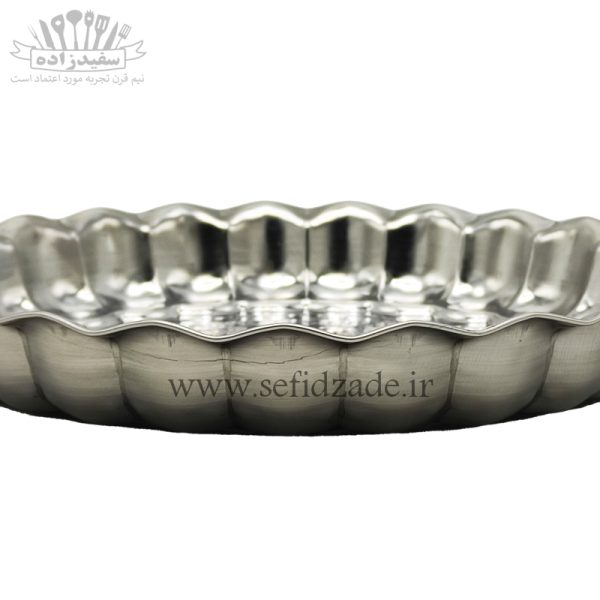 سینی استیل لب کنگره طرح لوزی سایز 24 سانتی