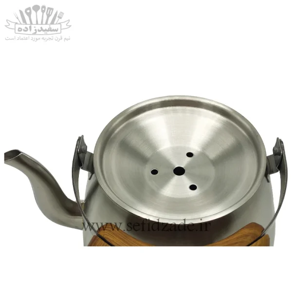 کتری لوله دار کف چدن قیطاسی سپهر 2.5 لیتری دسته طرح چوب 30407